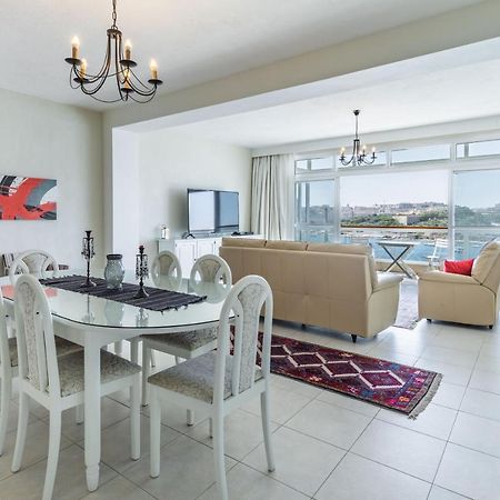 Stunning - Seafront 3-Bedroom 6Th Floor Sliema Exterior photo